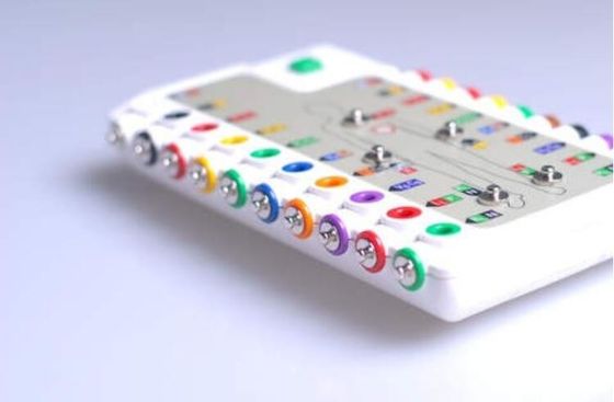 IOS Bluetooth Connection ECG Patient Simulator For Atrial Fibrillation White Monitor